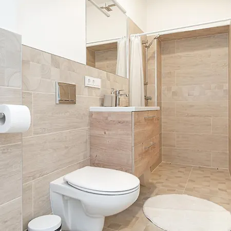 New&spacious Central Station * Vilnius